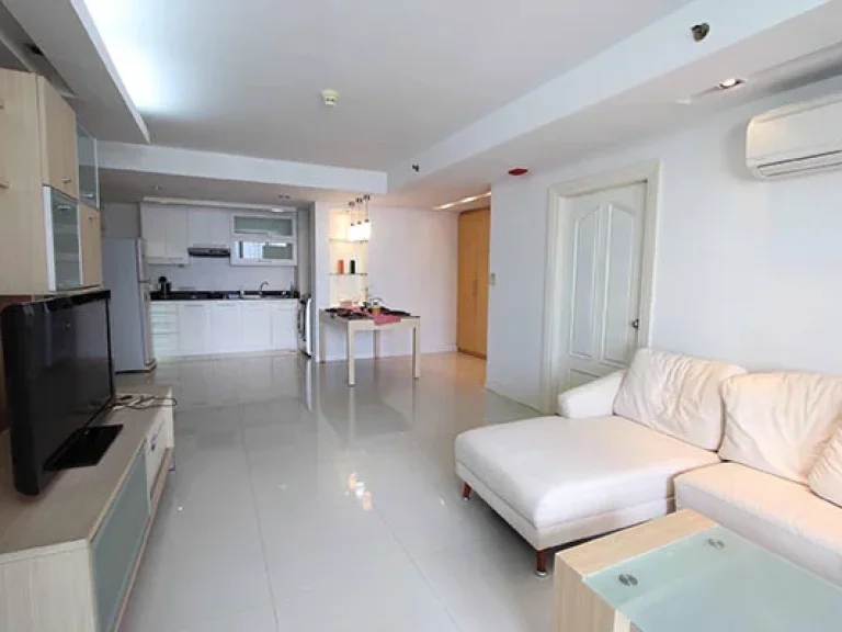 เช่าด่วน คอนโด Las Colinas สุขุมวิท ซอย 21 แบบ 2 ห้องนอน For Rent A Nice 2 Bedroom Unit right near MRT Sukhumvit