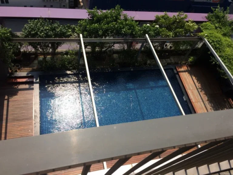 For rent 1 spacious bedroom at Noble Remix connect to BTS Thonglor