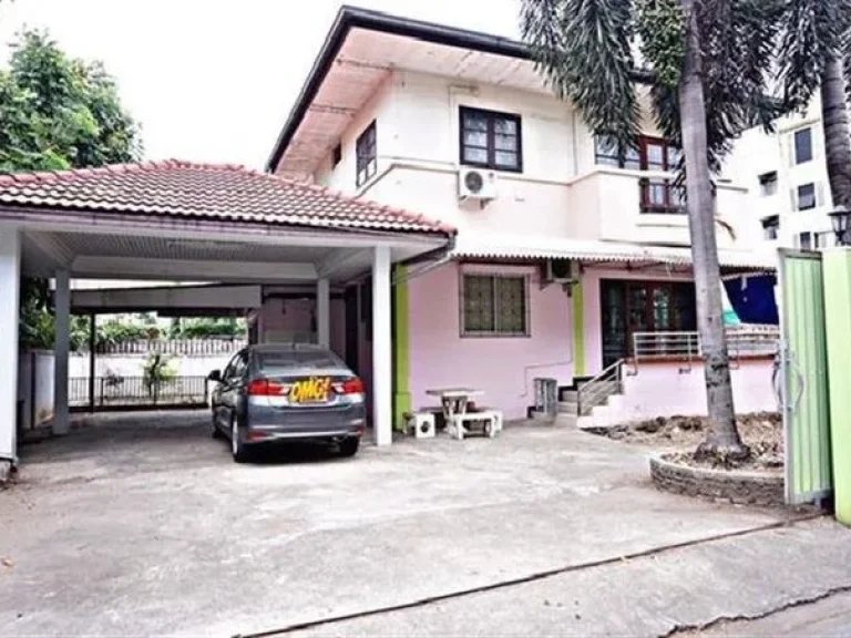 House for Rent ให้เช่าบ้านเดี่ยว 2 ชั้น โฮมออฟฟิศ ซอยนาคนิวาส 24 28000 บาทเดือน