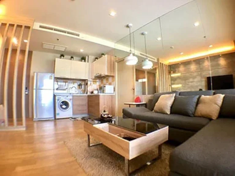 เช่าด่วน คอนโดแต่งสวยแบบ 1 ห้องนอน ในซอย เอกมัย For Rent A Nice 1 Bedroom Unit in Soi Ekamai