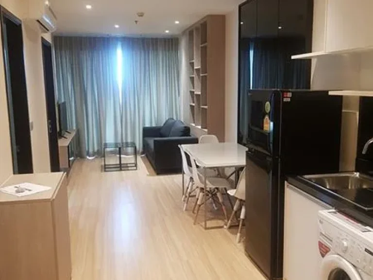 Condo For Rent Sky Walk Condominium สกายวอล์ค คอนโดมิเนียม Fully Furnished Near BTS Phra Khanong