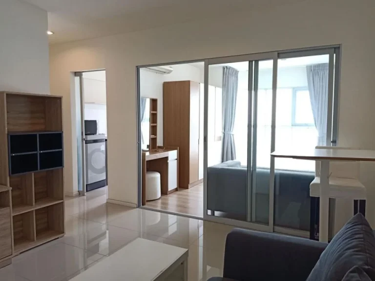 Rent Aspire Sukhumwit 48 large 1 bed room Bangkok city view near to BTS Phra Khanong only 13500 bath Value for money