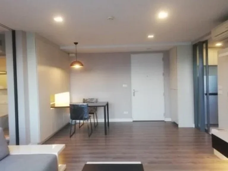 The Room Sukhumvit 40 clean convenient 6th floor nice BTS Ekkamai