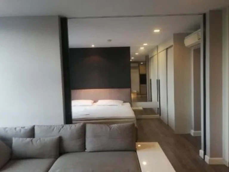 The Room Sukhumvit 40 clean convenient 6th floor nice BTS Ekkamai