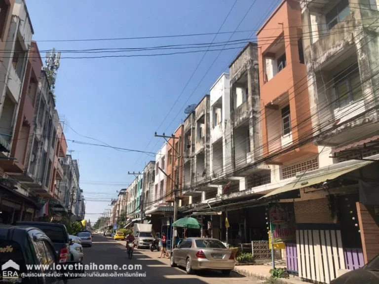 ขายตึกแถว หมู่บ้านบางกะดีอาเขต ถนนติวานนท์ อยู่ตรงข้ามสวนอุตสาหกรรมบางกะดี ปทุมธานี พื้นที่18ตรว ขาย178ล้านบาท ทาสีปูกระเบื้องใหม่ทั้งหลัง ขายถูกก