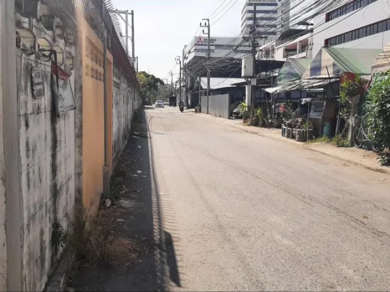 ขายที่ดิน ทำเลสวย กรุงเทพฯ บางกะปิ ห่างจากสถานีรถไฟฟ้า MRT ศรีกรีฑา เพียง 400 เมตร