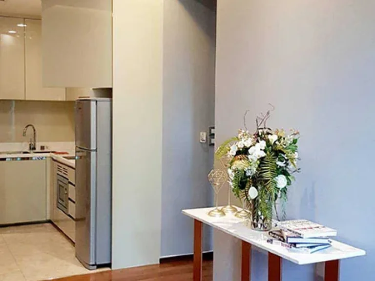 คอนโด ห้องสวย แบบ 2 ห้องนอน ซอย สุขุมวิท 28 For Rent A Beautiful 2 Bedroom Unit at Sukhumvit 28