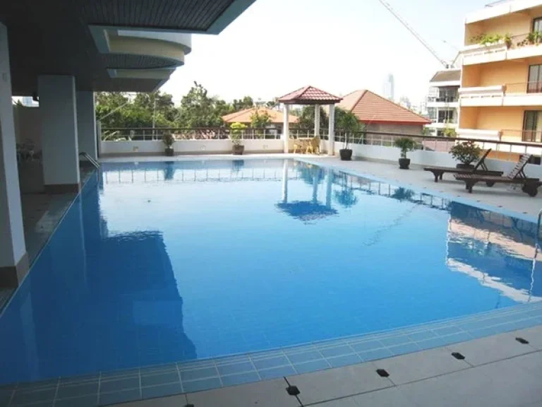 ให้เช่า ห้องกว้างแบบ 1 ห้องนอน  5 นาทีจาก MRT ศูนย์ประชุมสิริกิติ์ For Rent A Spacious 1 Bed Unit Residence