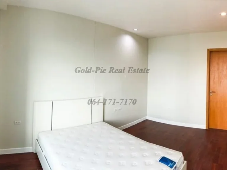 SC298M SALE Circle Condominium 74sqm 2bed 40F 920 Baht