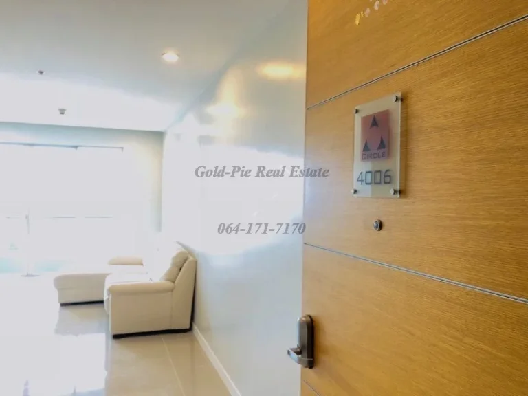 SC298M SALE Circle Condominium 74sqm 2bed 40F 920 Baht