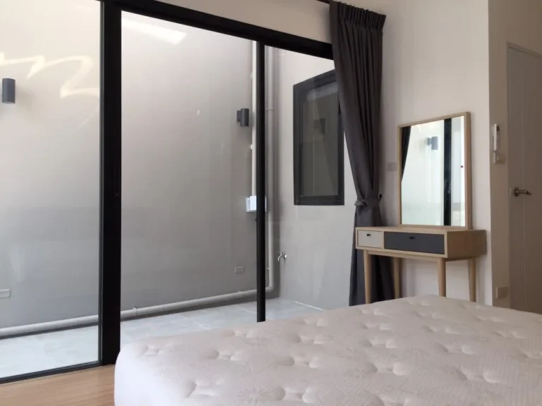 For rent Townhome Y Residence Sukhumvit 113 4 bedrooms 4 bathrooms 209 Sqm 312 Stories