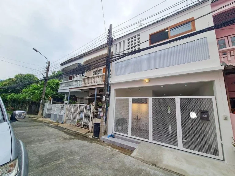 ST185 ขายด่วน Town home 2 ชั้นโครงการ ซอยทานสัมฤทธ์ิ19 รายละเอียด