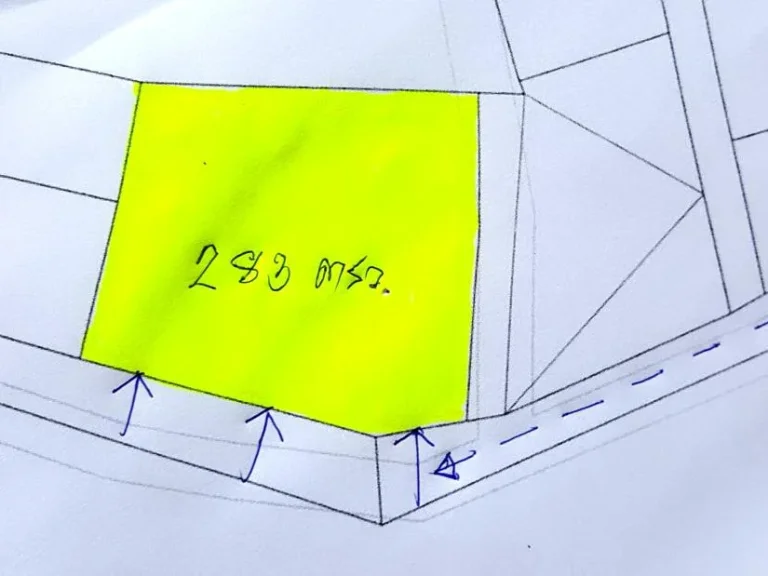 ขายที่ดินเปล่า 283 ตรว อเมือง ห่างจจากถนนซุปเปอร์ลำปาง-เชียงใหม่ 700 เมตร ใกล้ๆแยกกิโลยักษ์