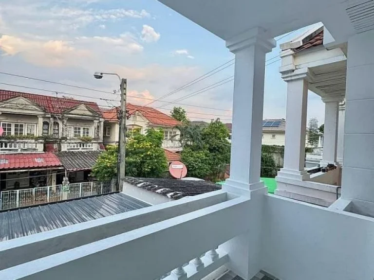 บ้านสวย ทำเลดี รีโนเวทใหม่ หมู่บ้านลภาวัล 3 เสาธงหิน บางใหญ่