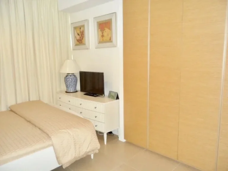 bedroom with modern decoration ready for rent at the River Charoenakorn Soi 13 Near Icon Siam