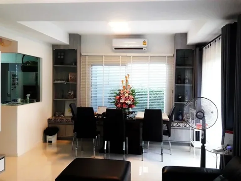 ขายหรือให้เช่าบ้านเดี่ยวสวยหรู หมู่บ้านสีวลี อยุธยา2 702 ตรว