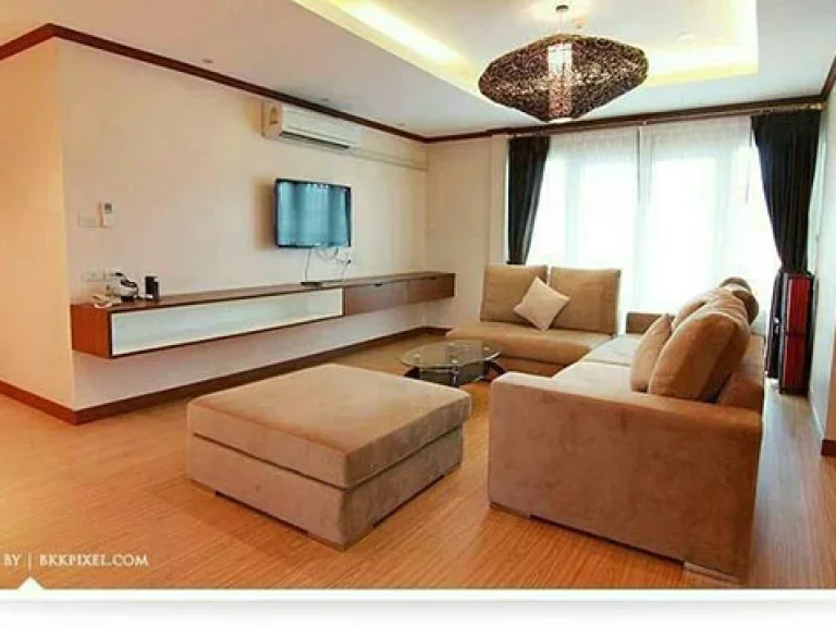 ให้เช่า ห้องใหญ่พื้นที่เยอะ แบบ 3 ห้องนอนที่ เอกมัย For Rent A Spacious 3 Bed Unit Residence in Ekamai