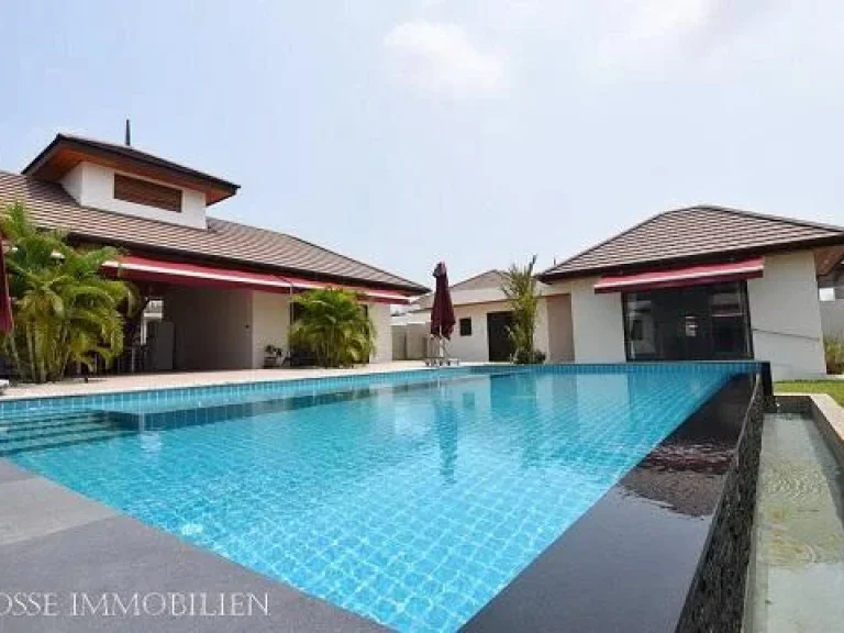 House for sale 4 bedroom 3 bathroom with private swimming pool