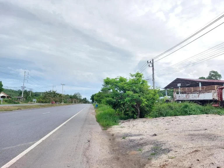 ขายที่ดินเปล่า ติดถนนบายพาส ทางหลวงแผ่นดิน สายเลี่ยงเมืองช่วงลำภูรา 3ห้อง รวม 82ตรว