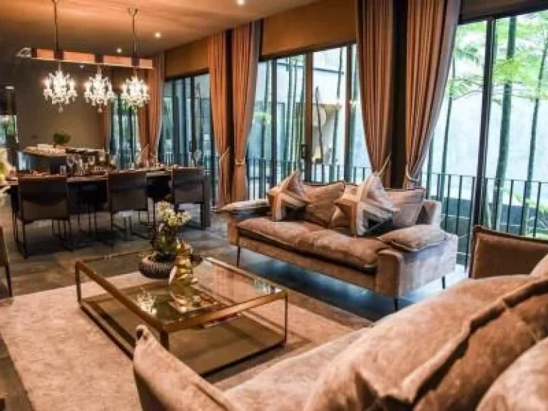 ขาย บ้านเดี่ยว Luxury House behind Central East Ville 700 ตรม 101 ตรวา 4 ห้องนอน 5 ห้องน้ำ ราคา 50 ล้าน