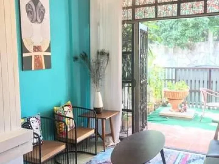 Heart of Nimman2-story townhouse for rent