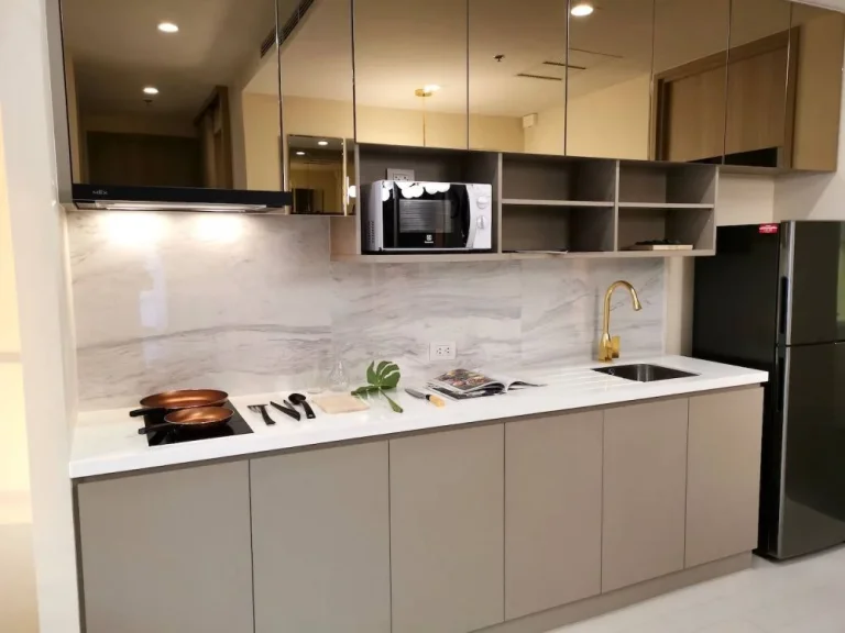 Condo for rent Noble Ploenchit 2bedroomsf 10th77Sqm