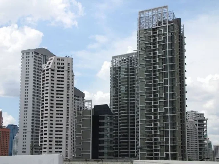 or rent At Condo Emporio Place on Sukhumvit soi 24 28th fl River view 826 Duplex 1 bed 2 bath