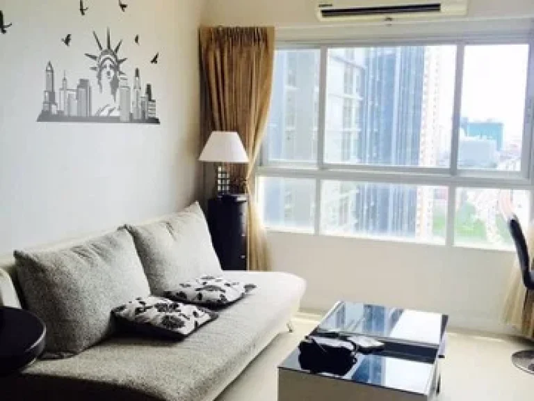 For Rent Q House Condo Sathorn near BTS Krung Thon Buri