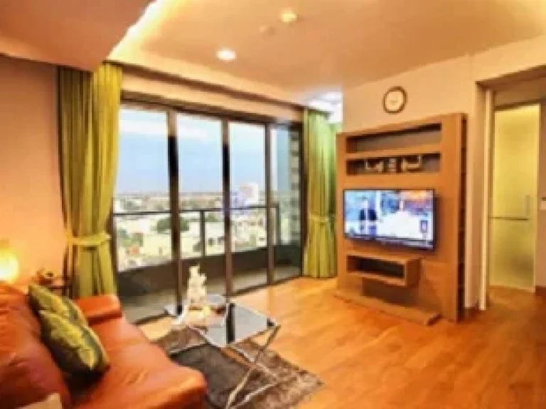 ให้เช่า The Lumpini 24 Condo Luxury Modern สุดหรู ใจกลางเมือง สุขุมวิท 24