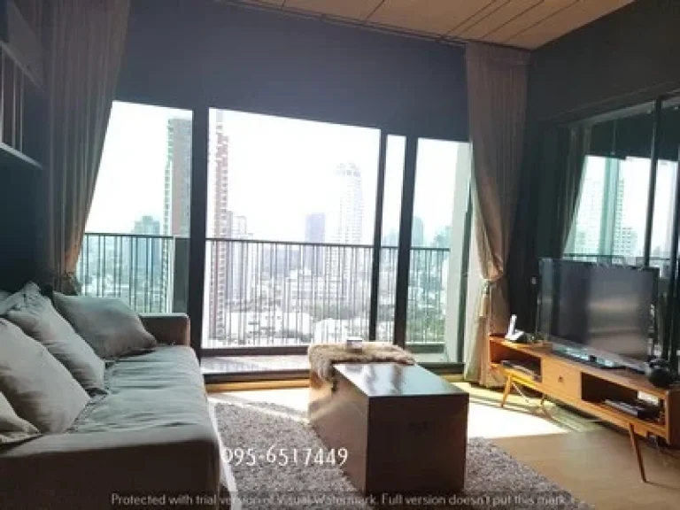 Noble Reveal Ekamai 2 bedrooms for sale near Ekamai BTS corner unit