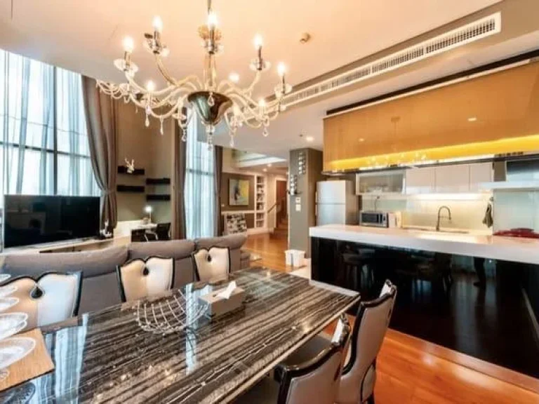 Bright Sukhumvit 24 BTS พร้อมพงษ์ duplex