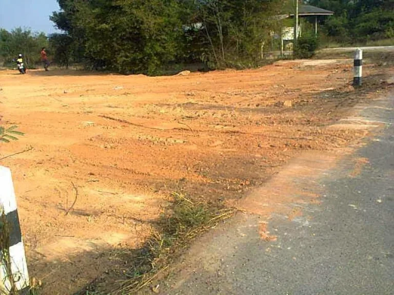 โครงการ สุขที่จอมบึง ที่ดินสวยฯ ติดถนนหลวง จอมบึง - สวนผึ้ง 100 ตรว เหมาะค้าขาย ทำห้องเช่า บ้านตากอากาศ โฮมสแต บ้านพัก อากาศดี ชุมชนน่าอยู่ อากาศสดชื่