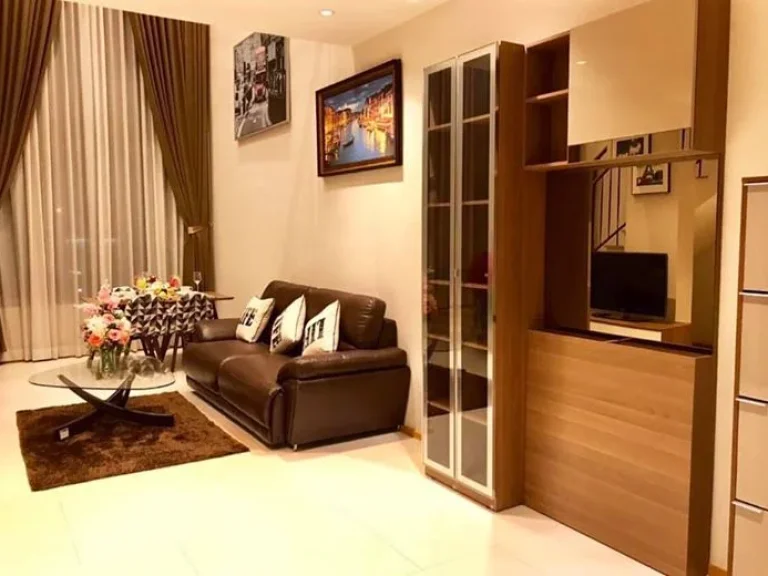 For rent The Emporio Place Sukhumvit 24 Duplex Room