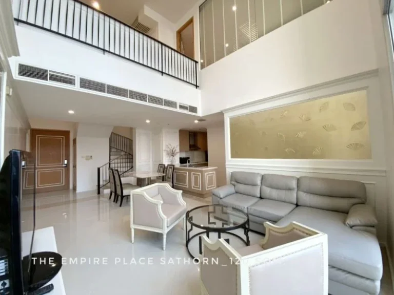 ให้เช่า คอนโด Duplex 2 bedrooms nice decoration ดิ เอ็มไพร์