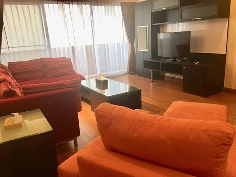 ให้เช่า ห้องใหญ่พื้นที่เยอะ แบบ 1 ห้องนอนที่คอนโด Casa Viva เอกมัย For Rent A Newly Renovated Spacious 1 Bed Unit at Casa Viva- Ekamai