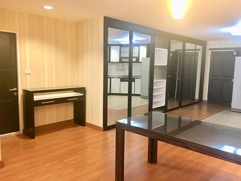 ให้เช่า ห้องใหญ่พื้นที่เยอะ แบบ 1 ห้องนอนที่คอนโด Casa Viva เอกมัย For Rent A Newly Renovated Spacious 1 Bed Unit at Casa Viva- Ekamai