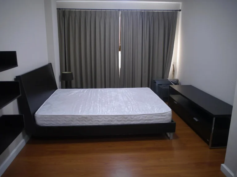 Urgently For rent Condo One X Sathorn  Narathiwas BRT Thanon chan 50 Sqm 16000 THB