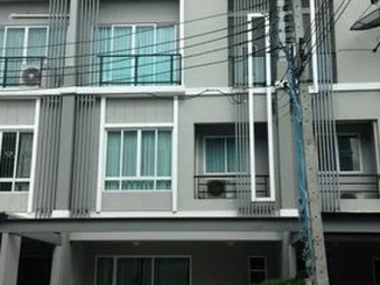 เช่า FOR RENT PATIO PATTANAKARN 38 3 beds 3 baths 20 Sqw28000 CLOSE APL HUAMARK