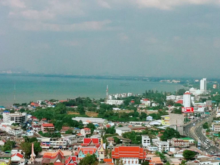 ให้เช่าคอนโด ลุมพินีพัทยาเหนือ สุขุมวิท วิวสระว่ายน้ำ วิวทะเล