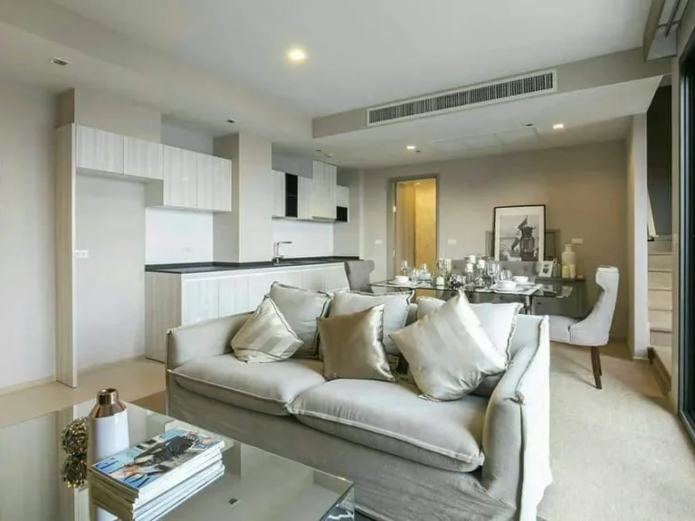 ขายให้เช่า HQ by Sansiri ทองหล่อ สุขุมวิท 55 ห้องDuplex BTSทองหล่อ 750 เมตร