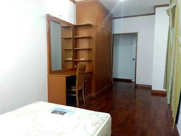 เช่าด่วน คอนโด แบบ 2 ห้องนอน พื้นที่กว้าง ในซอยทองหล่อ SUPER HOT PRICE For Rent A Spacious 2 Bed Unit in Thonglor