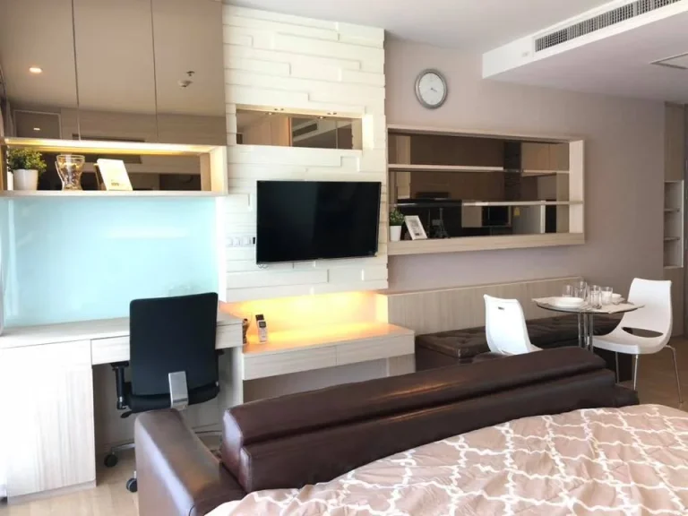 For Rent Noble Refine Sukhumvit 26 size32 sqm Fully Furnished Studio type with bathtub