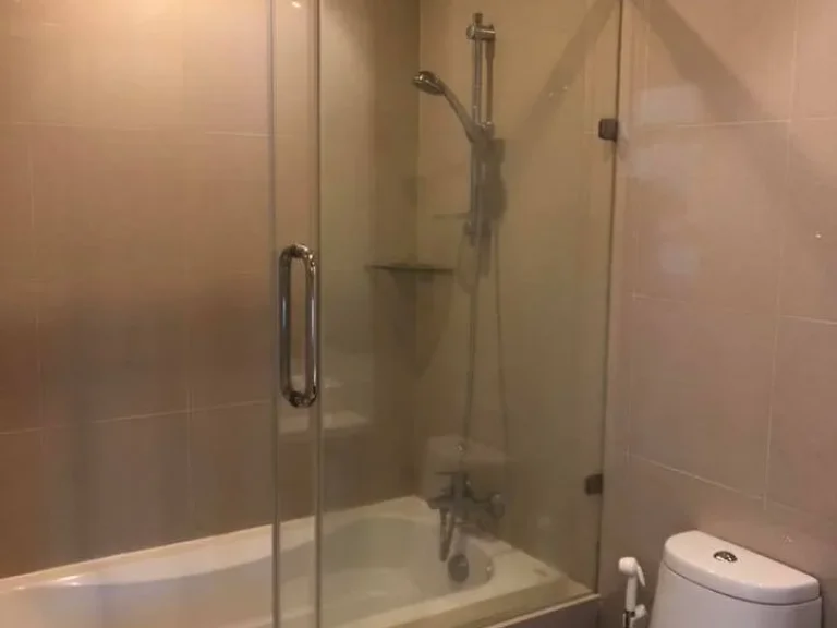 For Rent Noble Refine Sukhumvit 26 size32 sqm Fully Furnished Studio type with bathtub