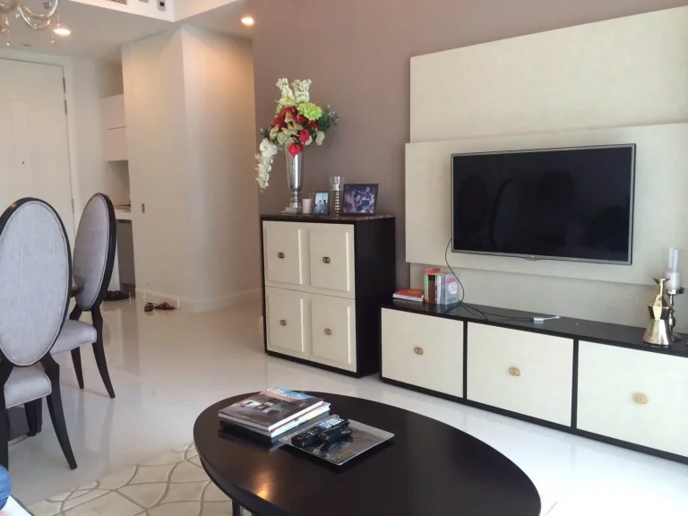 CR00438Room For Rent Q Langsuan คิว หลังสวน 75000THBMonth