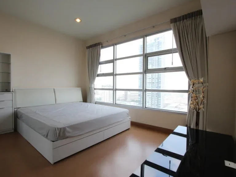 Baan Klang Krung Siam-Pathumwan near bTS Ratchathewi 1 Bedroom 55 Sqm 25000THB