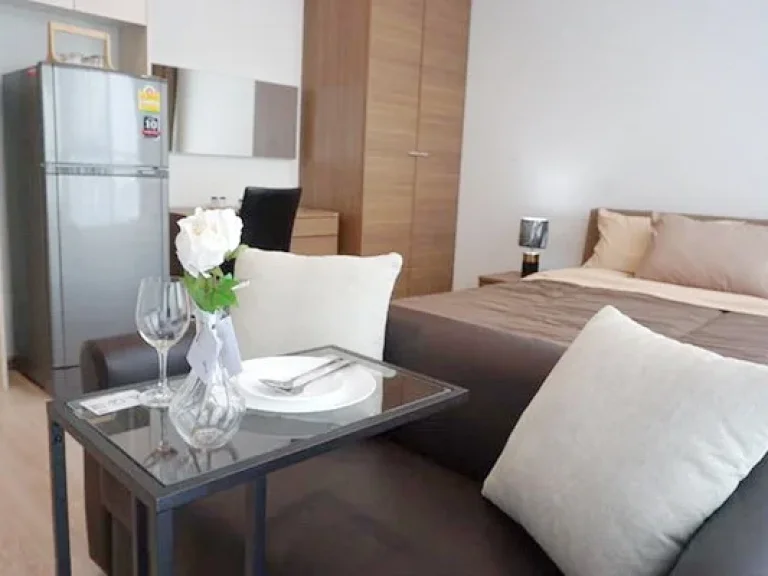 เช่า FOR RENT NOBLE REVOLVE RATCHADA 2 Studio 23 Sqm15000 NEW CONDO CLOSE MRT