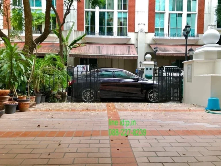 R056-015 RENT Moo Bann Klang Krung Thonglorบ้านกลางกรุง ทองหล่อ TownHouse 90kmo