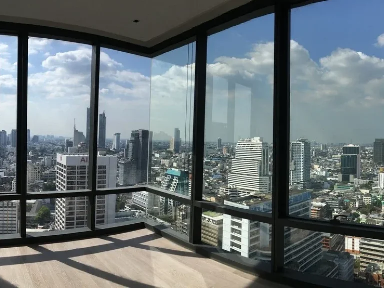 For Sale New Condo Ashton Silom Corner unitRare itemRiver view BTS Chong Nonsi