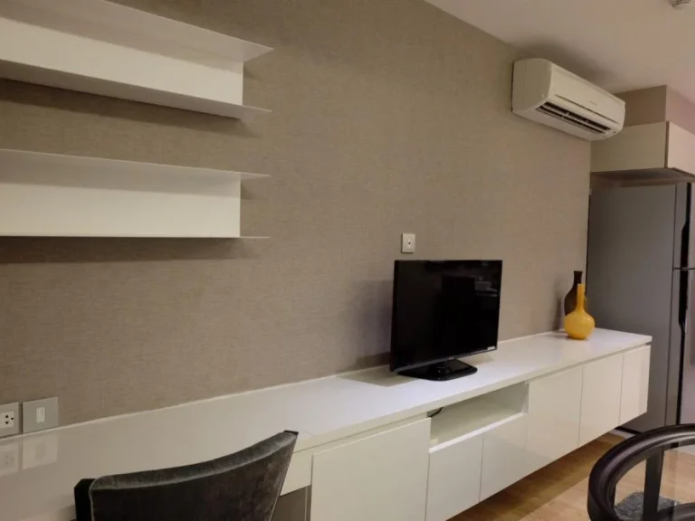 Rent H Sukhumvit 43 1 bedroom 39 sqm 16 fl BTS Prompong code R- K0563