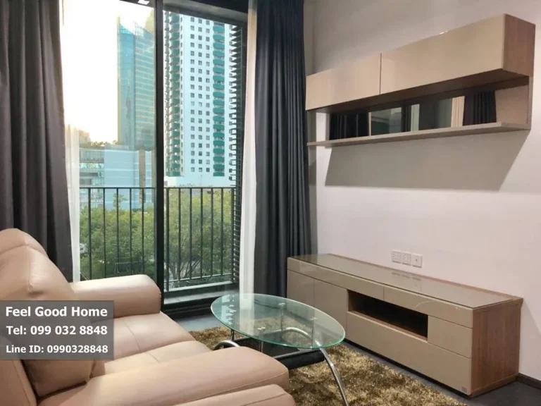 Luxury Condo with 44 Sqm For Sale The Edge Sukhumvit 23